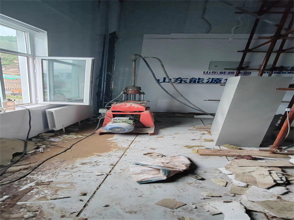 大田地基基础下沉墙体裂缝加固注浆顶升施工